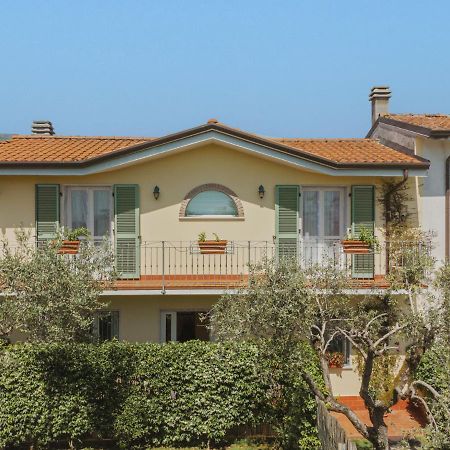 Holiday Home Giuliana By Interhome 马萨 外观 照片