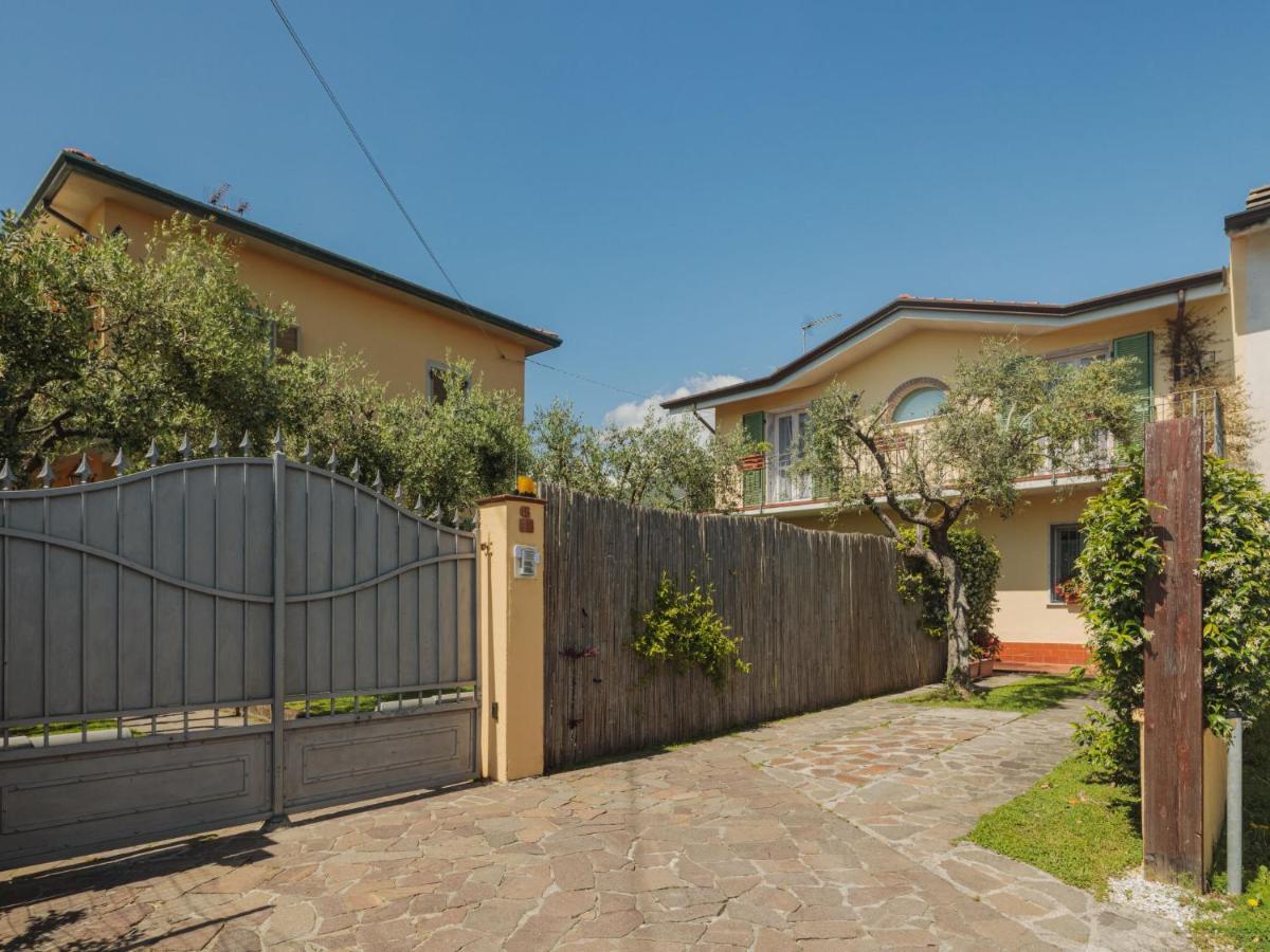 Holiday Home Giuliana By Interhome 马萨 外观 照片