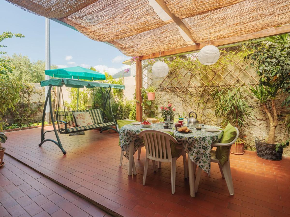 Holiday Home Giuliana By Interhome 马萨 外观 照片